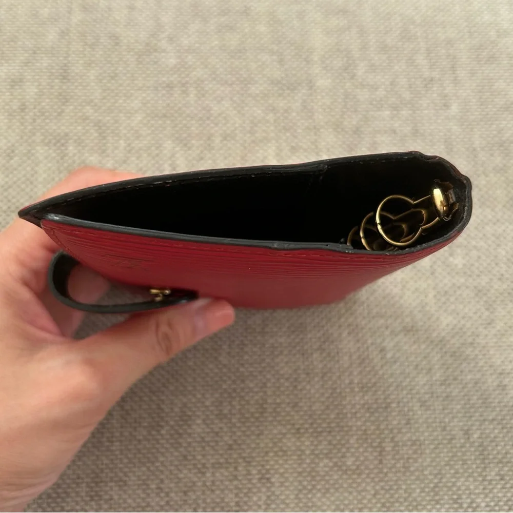 Louis Vuitton Red Epi Agenda PM